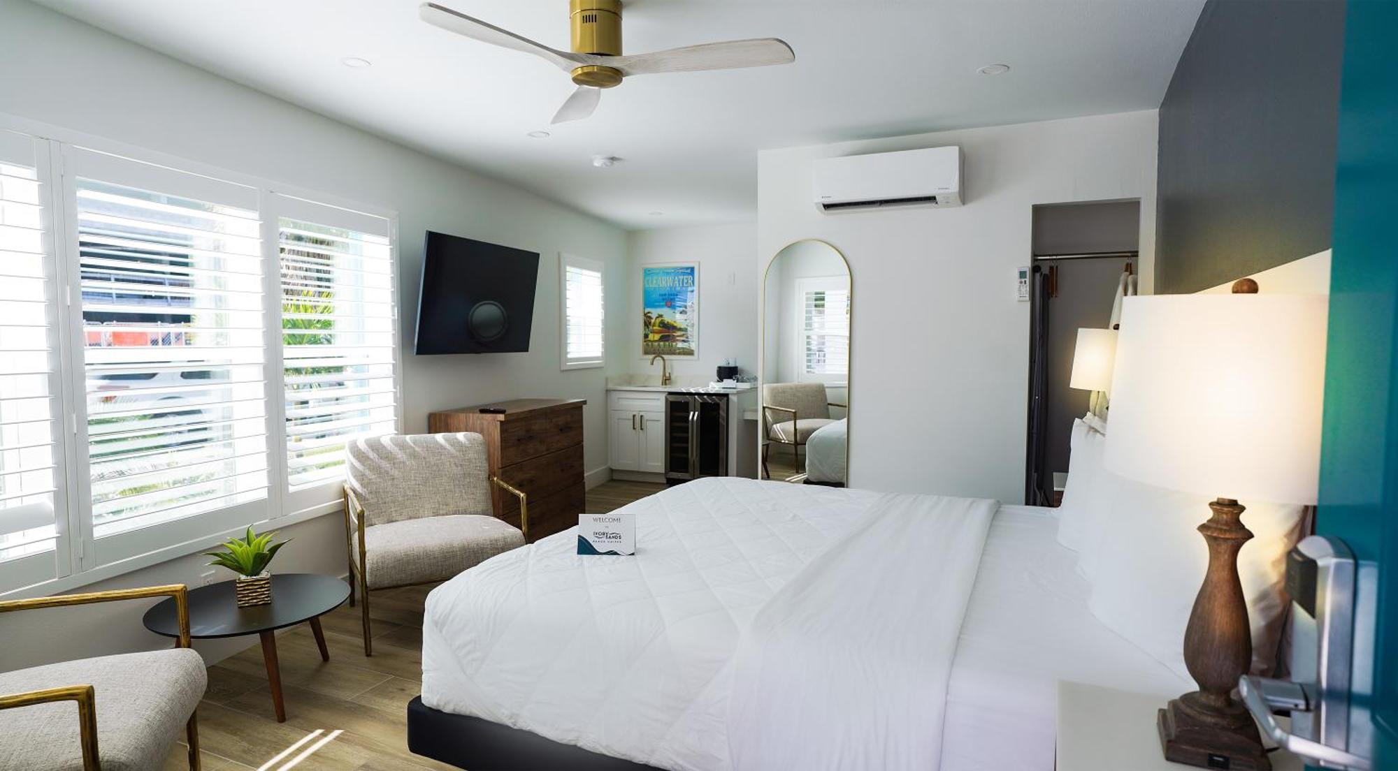 Ivory Sands Beach Suites เคลียร์วอเตอร์บีช ภายนอก รูปภาพ