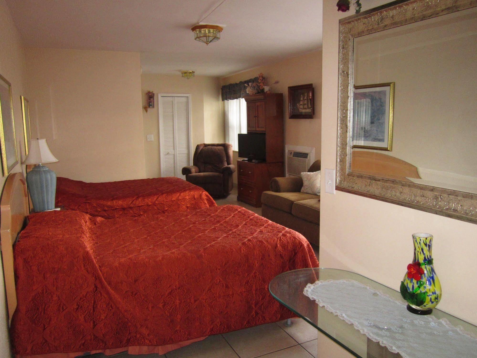 Ivory Sands Beach Suites เคลียร์วอเตอร์บีช ภายนอก รูปภาพ